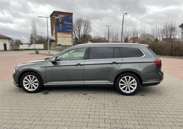 Volkswagen Passat cena 53000 przebieg: 230545, rok produkcji 2016 z Nowogard małe 92